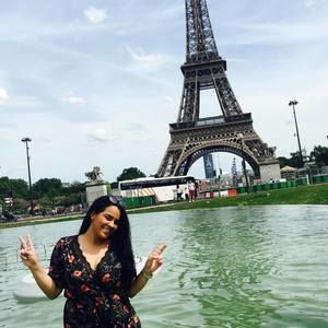 Meet your Posher, Andrea